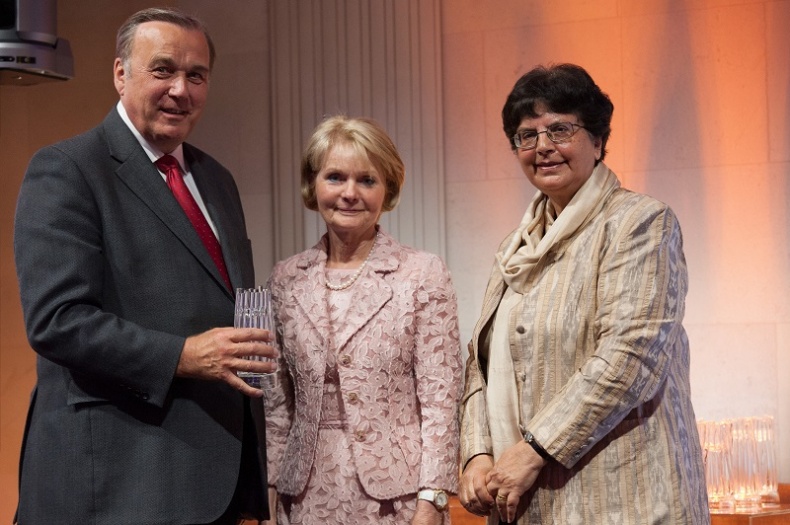 receiving the nationally recognised Beacon Award for Philanthropy for best practice and innovation from Baroness Prashar on 21st April 2015. Image: The Vardy Family Office